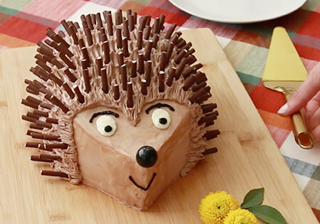 Pocky Hedgehog Cake