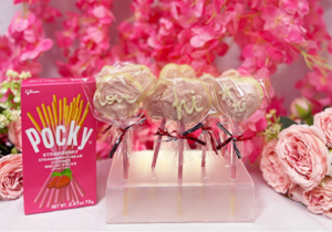 Strawberry Pocky Cookie Lollipops