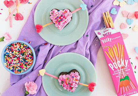 Valentine's Day Pocky Cupid Hearts