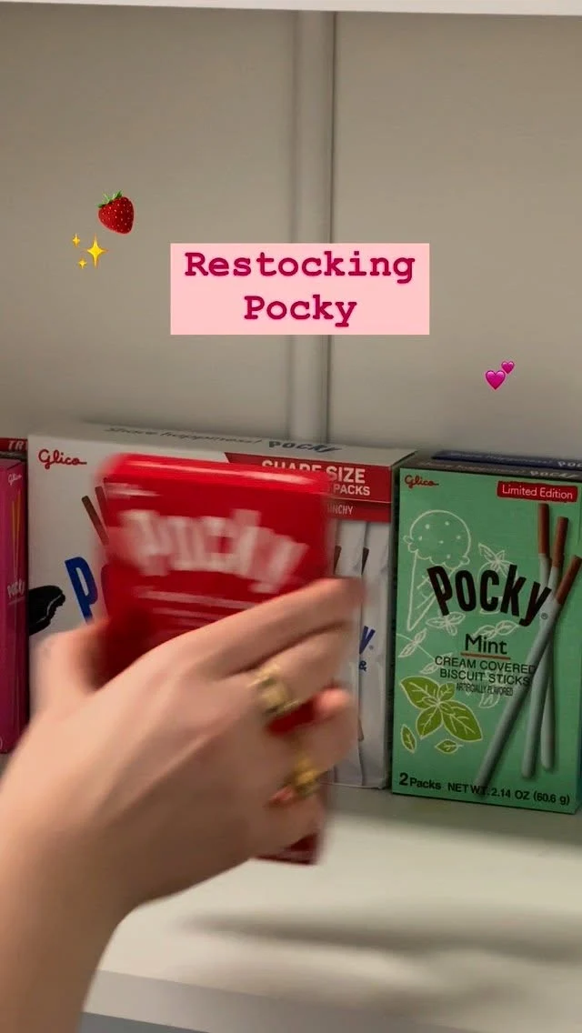 Pocky | Now sharing happiness in 5 delicious flavors!